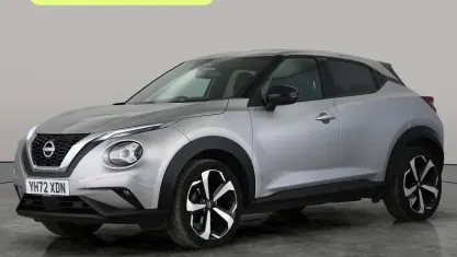 Used Nissan Juke Tekna 114 HP (83 kW) 2022 Silver SUV