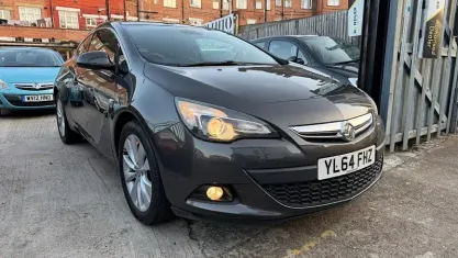 Used Vauxhall Astra GTC SRi 140 HP (102 kW) 2013 Coupe
