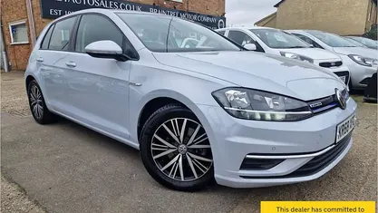 Used VW Golf VII SE 131 HP (96 kW) 2018 Silver Hatchback