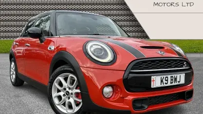 Used Mini Cooper S Hatch 192 HP (141 kW) 2018 Orange Hatchback