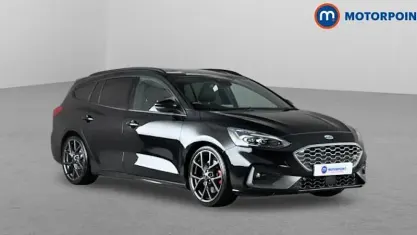 Begagnad Ford Focus ST 190 HK (139 kW) 2021 Svart Kombi