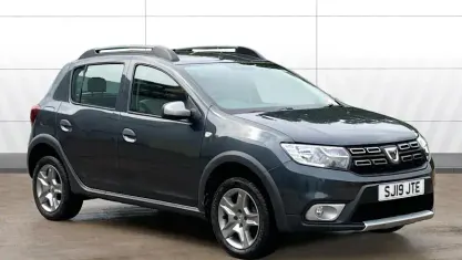Used Dacia Sandero Essentiel 90 HP (66 kW) 2019 Grey Hatchback