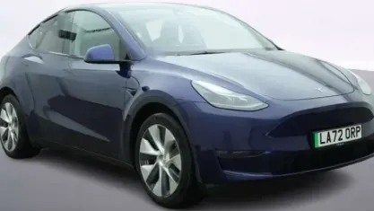 Begagnad Tesla Model Y Long Range AWD 286 kW (389 HK) 2025 SUV