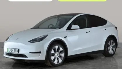 Used Tesla Model Y RWD 254 kW (346 HP) 2024 White SUV