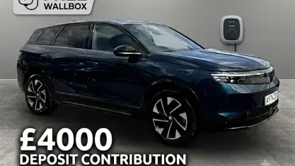 Used Vauxhall Grandland 156 kW (213 HP) 2024 Blue SUV