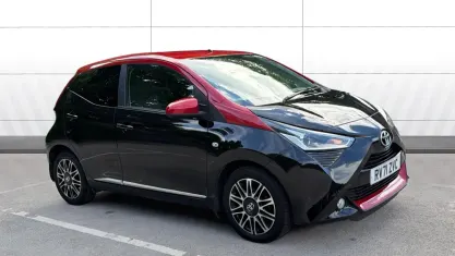 Used Toyota Aygo X-clusiv 72 HP (52 kW) 2021 Black Hatchback