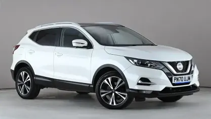 Używany Nissan Qashqai N-Connecta 140 KM (102 kW) 2020 Biały SUV