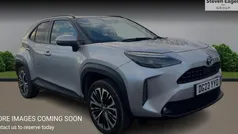 Used 2025 Toyota Yaris Hybrid Estate | £23,489 (Fair price)