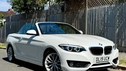 Used BMW 218 136 HP (100 kW) 2019 White Cabriolet