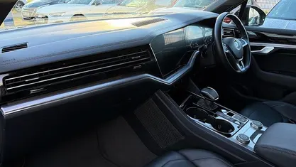 Used VW Touareg Black Edition 286 HP (210 kW) 2022 SUV