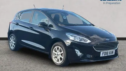 Used Ford Fiesta Zetec 100 HP (73 kW) 2018 Black Hatchback