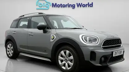 Begagnad Mini Cooper S Classic 220 HK (161 kW) 2022 Halvkombi