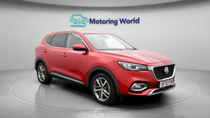 Usado MG HS Exclusive 162 CV (119 kW) 2023 Rojo SUV