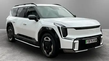 Used Kia EV9 GT-Line 281 kW (383 HP) 2026 White SUV
