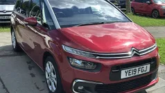 Red Used 2019 Citroën C4 SpaceTourer Flair MPV | £13,995 (Fair price)