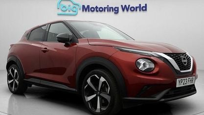 Używany Nissan Juke Tekna 114 KM (83 kW) 2023 Czerwony SUV