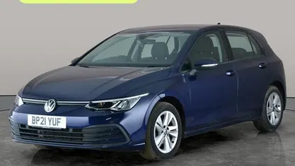 Used VW Golf VIII Life 150 HP (110 kW) 2024 Hatchback