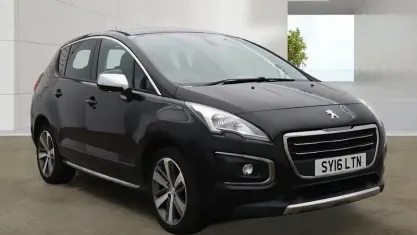 Used Peugeot 3008 Allure 120 HP (88 kW) 2016 Black Estate