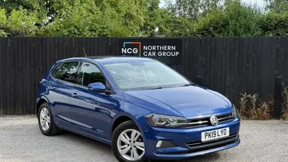 Used VW Polo SE 95 HP (69 kW) 2019 Blue Hatchback