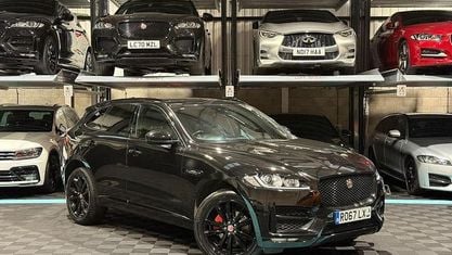 Używany Jaguar F-Pace R-Sport 179 KM (131 kW) 2020 SUV