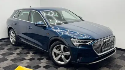 Used Audi e-tron Design 230 kW (313 HP) 2022 SUV