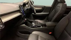 Used 2022 Volvo XC40 Inscription SUV | £24,479 (Good price)