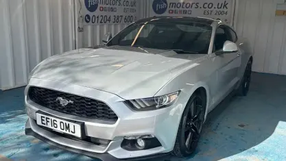 Used Ford Mustang Fastback 317 HP (233 kW) 2016 Silver Coupe