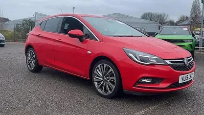 Used Vauxhall Astra 150 HP (110 kW) 2019 Hatchback