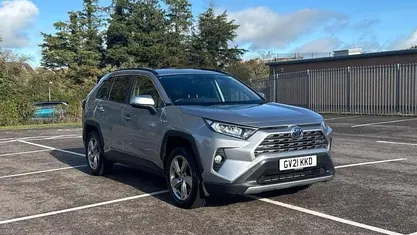 Used 2025 Toyota RAV4 Design Estate | £24,950 (Super price)