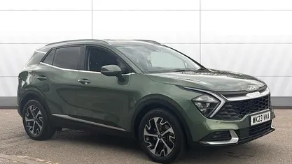 Used Kia Sportage 230 HP (169 kW) 2023 Green SUV