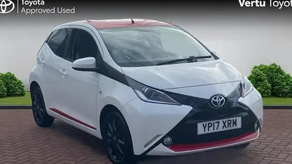 Used Toyota Aygo x-press 69 HP (50 kW) 2017 Hatchback