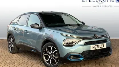 Used Citroën e-C4 Shine 100 kW (136 HP) 2023 Hatchback