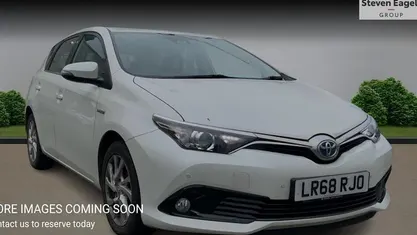Used Toyota Auris Hybrid 136 HP (100 kW) 2019 Hatchback