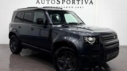 Used Land Rover Defender SE Dynamic 249 HP (183 kW) 2025 SUV