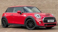 Red Used 2018 Mini Cooper S Hatch Hatchback | £9,995 (Fair price)