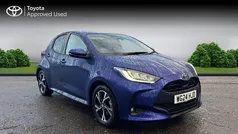 Juniper blue Used 2024 Toyota Yaris Hybrid Design Hatchback | £20,009 (Good price)