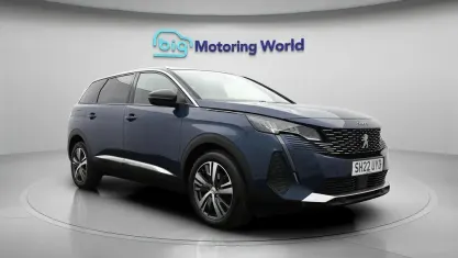 Used Peugeot 5008 Allure 131 HP (96 kW) 2022 Blue SUV