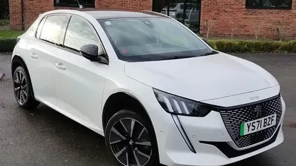 White Used 2021 Peugeot e-208 Premium Hatchback | £12,399 (Fair price)