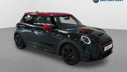 Used Mini John Cooper Works Hatch 231 HP (169 kW) 2021 Green Hatchback