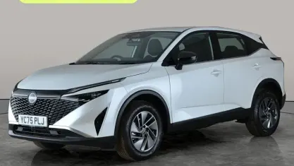 New Nissan Qashqai Acenta Premium 140 HP (102 kW) 2025 White SUV