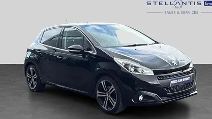 Used Peugeot 208 GT-line 109 HP (80 kW) 2019 Hatchback