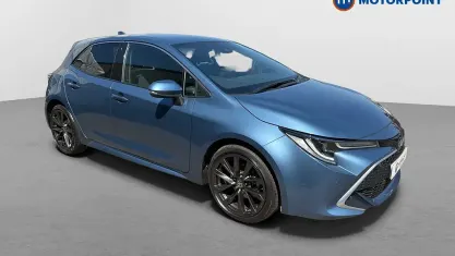 Used Toyota Corolla 122 HP (89 kW) 2022 Blue Hatchback