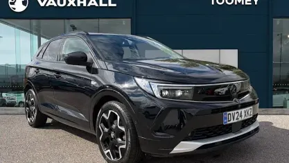 Used Vauxhall Grandland X Ultimate 131 HP (96 kW) 2024 Black SUV