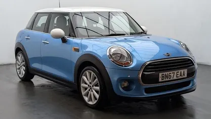 Used Mini Cooper Hatch 136 HP (100 kW) 2017 Blue Hatchback