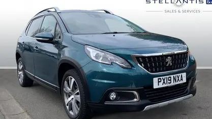 Used Peugeot 2008 Allure 110 HP (80 kW) 2019 Green SUV