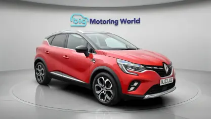 Used Renault Captur Techno 145 HP (106 kW) 2023 Red SUV