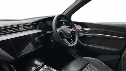 Grey Used 2022 Audi e-tron Sportback Advanced SUV | £34,900 (Fair price)