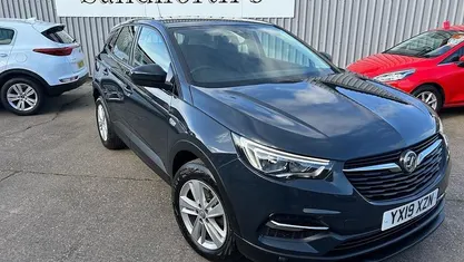 Used Vauxhall Grandland X 131 HP (96 kW) 2019 SUV