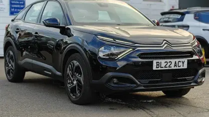 Used Citroën C4 PureTech 101 HP (74 kW) 2022 Black Hatchback