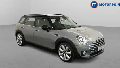 Begagnad Mini Cooper Clubman Exclusive 136 HK (100 kW) 2022 Kombi